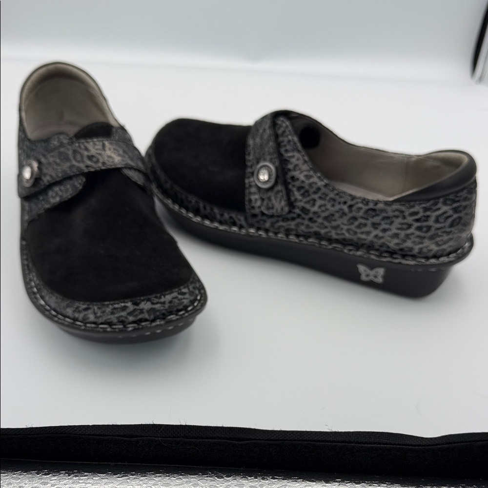 Alegria Black and Gray Women's Shoes
